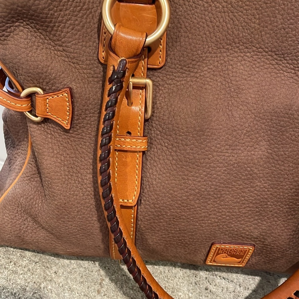 Dooney & Bourke Satchel Taupe Color Large Domed Structure Buckle Tassel Accents - Picture 3 of 15